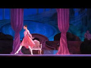 "Figaro". "Kremlin ballet". "Фигаро". Кремлевский балет.