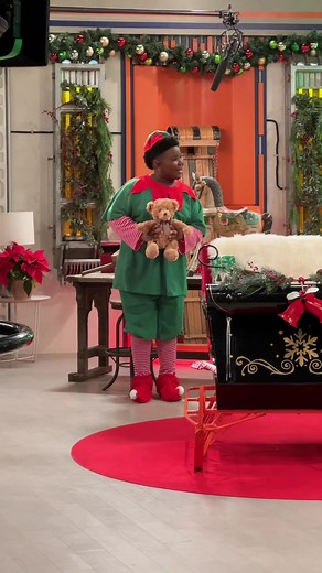 BTS on The Thundermans Christmas. #thundermans #christmasepisode @Kinley💐✨🧚🏻‍♀️ @Nickelodeon Family @Paramount @Nickelodeon #kirakosarin