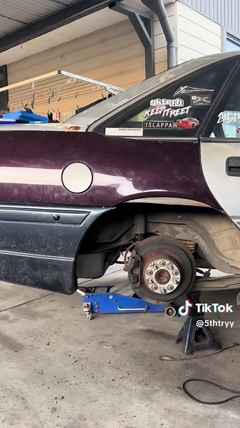 Cert IV in Second Gen Commodores Explained