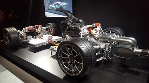 Wir haben neue Details zum Mercedes-AMG Project One. Was dürfte das für eine Fahrmaschine werden ... >>> http://ams.to/mercedes-amg-project-one | auto motor und sport