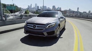 Mercedes-Benz TV Spot, 'Travel Channel Moment'