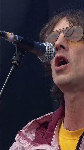 Richard Ashcroft performs 'A Song For The Lovers' FULL VIDEO @RichardAshcoft ​