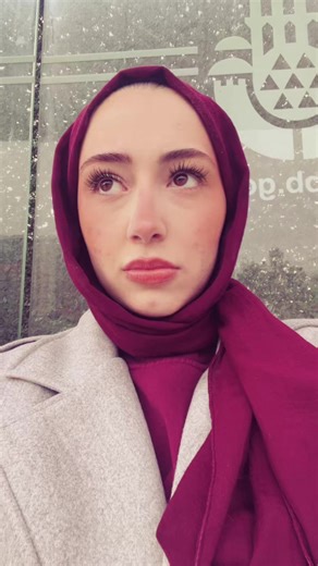 zeynep_smsk (@zeynep_smsk) adlı kullanıcının orijinal ses - şevvall ile oluşturduğu videoları