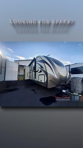 This 21-foot Fun Finder packs more than you'd expect — walkaround...