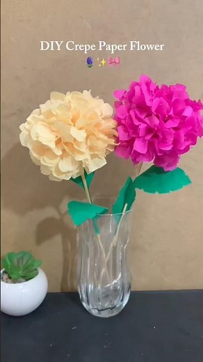 Bored? Try these beautiful crepe paper flowers 😍