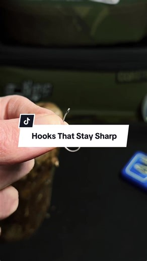 Atomic Tackle Trapper Hooks for Serious Carp Fishing