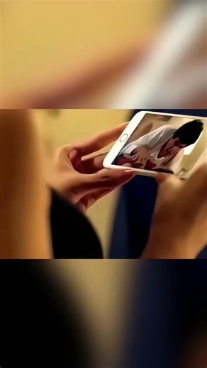 𝗨𝗹𝗹𝘂𝗳𝗹𝗶𝘅🦉 on Instagram: "✨ 1997년 개봉한 영화 Titanic은 잭과 로즈의 운명적인 사랑을 통해 비극 속에서도 오래 남는 감정의 깊이를 보여주는 작품입니다. 화려한 연출보다 인물의 감정에 더 집중한 제임스 카메론 감독의 스타일은 지금 다시 봐도 묘하게 가슴을 울리죠. 배가 침몰하는 장면이 아닌, 두 사람이 서로를 바라보던 순간들이 더 강하게 기억에 남는 영화이기도 합니다. 이 감정을 완성해주는 곡이 바로 셀린 디온의 *“My Heart Will G