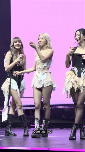 #cute #jennie 🤭 and #lisa 💞 and #jesus 🖤 #shorts @BLACKPINK