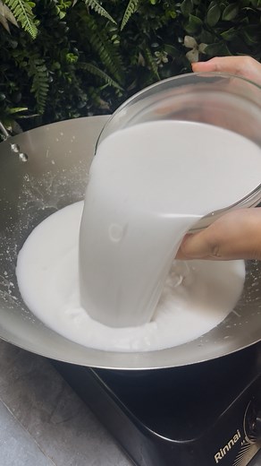 28K views · 290 reactions | Resep rendang basah yang enak dan gurih #resep #rendang #rendangsapi #fypviralシ #viralreelsfacebook #rendangpadang | Fransiska Tien | Facebook