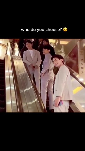 the last guy 🤩! btw they’re all taiwanese actors… #Taiwan #guys #bl #visual #handsome #kdramalovers #fyo #perte