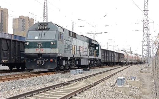 在沈阳经常能看到的HXN5都是与众不同的内5…