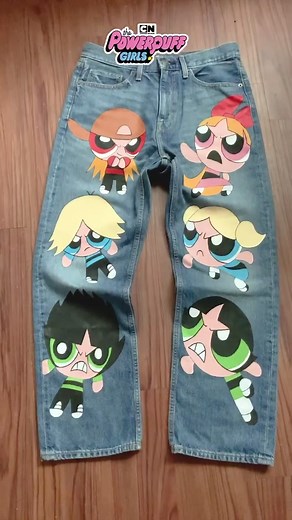 Sugar, spice, and everything nice 💙💖💚 These jeans are GOALS! 👖💯 🎨: @slumpykev #ppg #powerpuffgirls #artproject