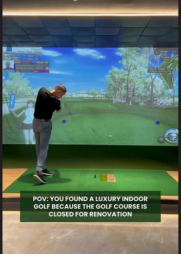No time to play? Bad weather? Closed courses? 😔 Experience VIP Golf! With a 99% accurate simulation, detailed swing data, and 200 local and international courses. You can improve your swing and enjoy any time in a safe and luxurious setting. You are a VIP here! 👑🍷 ✅ FREE parking at the 2nd level of MET Live Mall, Pasay City. Visit us today, VIPs! #VIPGolfPH #VIPGolf #VRGolf | VIP Golf PH
