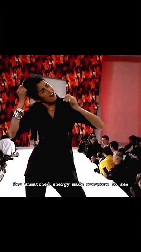 A true 90s runway legend who didn’t just walk—she performed Gurmit Kaur for #toddsoldham ss94