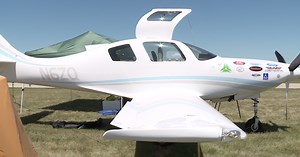 Pilots fly handmade planes to EAA AirVenture