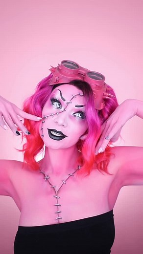 Lex 🐭 Madeyewlook on Instagram: "ITS OCTOBER FIRST HAPPY HALLOWEEN #makeup #sfx #bodypaint"