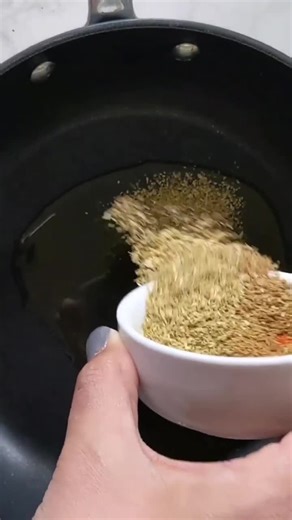 13 reactions · 3 comments | For those craving a taste of the exotic this spring, cottage cheese is ready to deliver. This recipe from  @kissedbyspice brings our rich creamy goodness together with masala spices to create a dip you don’t want to miss. 奈 | good culture | Facebook