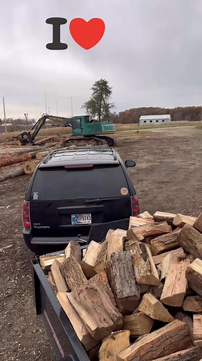 18K views · 181 reactions | My favorite conveyor! Eastonmade Wood Splitters | Timberkutterpatriot | Facebook