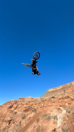 Tom van Steenbergen | Fired up this worked! @monsterenergy @hypermtb @outdoorresearch @adidasfiveten @cpistemcells #mtb #freeride #mtblife #downhillmtb... | Instagram