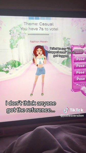 Roblox Creation: Dress up as Chappell Roan in Casual Style