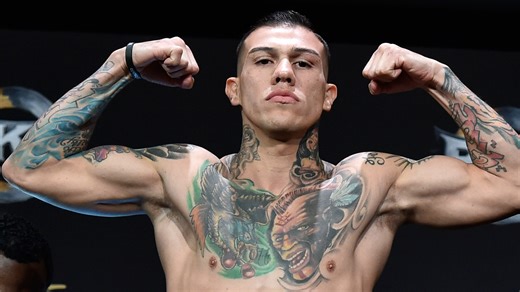 Gabe Rosado on Misfits - Philadelphia star puts up brave effort against one of boxing's biggest punchers | DAZN News US