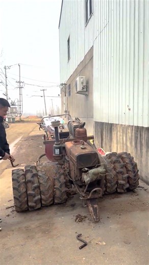 Quadruple Wheels for a Walk-Behind Tractor – The Stuck-in-Mud Problem Solved