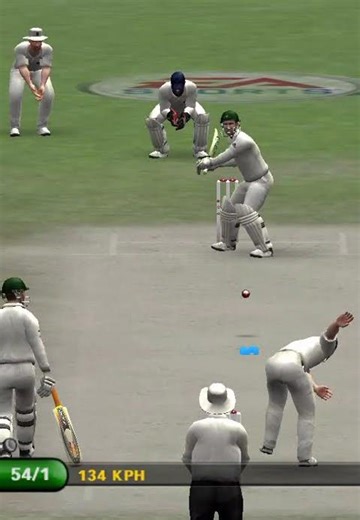 Best Way to Take Catch at Backward Square Leg