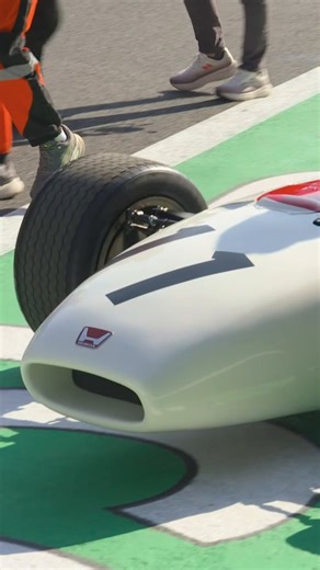 215K views · 6.4K reactions | 1965年 → 2025年 Honda...