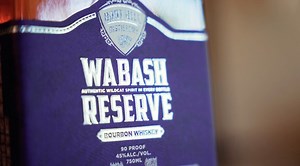 Show up to your next tailgate with a bottle of 𝐖𝐚𝐛𝐚𝐬𝐡 𝐑𝐞𝐬𝐞𝐫𝐯𝐞 - Boot Hill Distillery 📍 Now available in Kansas liquor stores https://k-st.at/Wabash_Reserve 🥃 | K-State Sports