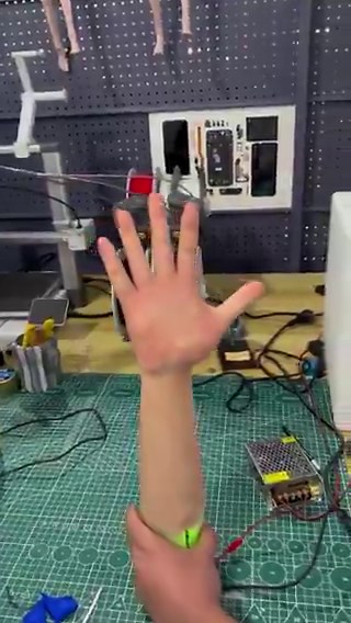 wrapping a robotic hand in skin, where have I seen this before Co: Warmcore Tech