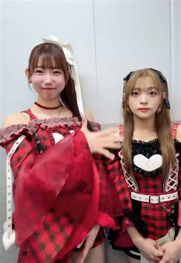 きょうはまるちゃんのふたり💚❤️最後までみるともれなくジワります😊😐 #i_Ris #i_Risあざとさワールド #横浜アリーナ