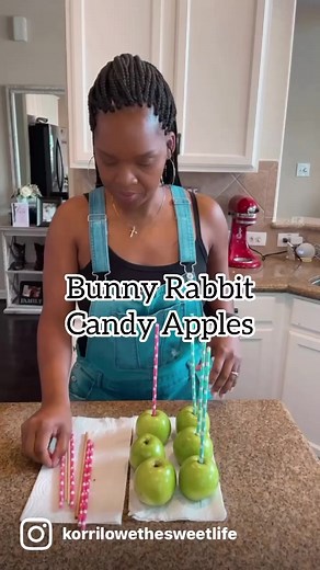 These are so cute for bakeries, to add to Easter Baskets or for your Easter Table Setting 🐰Candy Apple Mix:🍏4 cups of sugar🍏1 cup of water 🍏1 cup of light corn syrup 🍏2-3 tbsp white gel food coloring 🍏1 tsp vanilla extract (or any flavor) Directions Combine all ingredients, (except food coloring and extract) in heavy pot and stir well. Boil on medium high heat (without stirring)until mixture reaches 295 f then remove from heat. Add gel food coloring and extract and mix well. Once mixture s