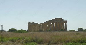 Doric temple dedicated to Hera (490-480 BC) in Selinunte, one of the finest examples of Doric architecture in Sicily, Italy