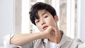 Rowoon meninggalkan SF9 setelah tujuh tahun bersama.
