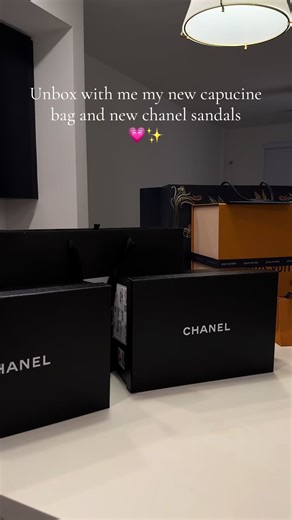 Unboxing my new babies ✨✨ #chanel #louisvuitton #fyp #bag #unboxingvideo
