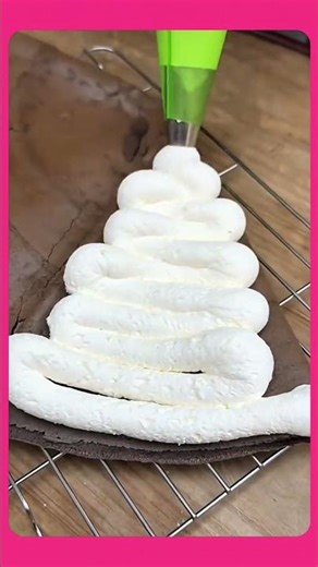 Chocolate cookie triangles topped with cream and fresh strawberries #SweetTreats #ChocolateLovers