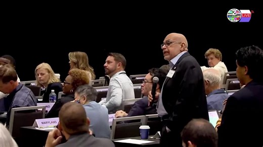 TWO CATS U.S. POLITICAL NEWS