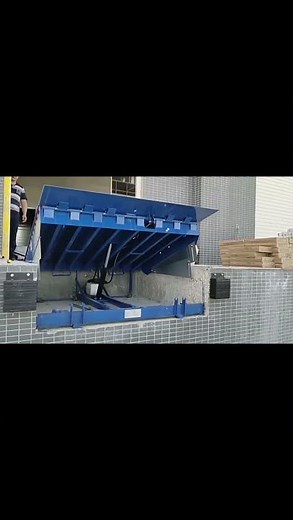 Adjustable 20t Hydraulic Portable Dock Leveler Hydraulic Italy Industrial Movable Dock Levelers