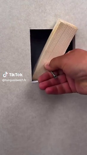Méthodes simples pour reboucher un trou dans du placo