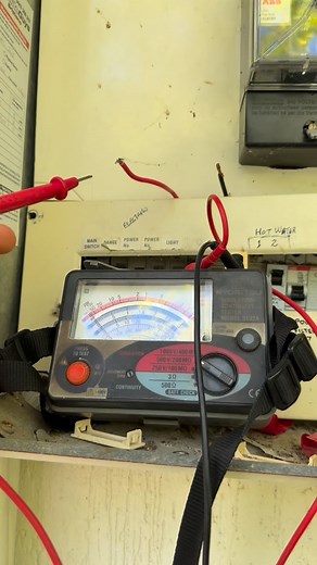 2.5K views · 995 reactions | Long Video Alert ‼️ If you ever have wondered what goes into trying to solve a loss of power to a circuit when you cannot see electricity. Well let me take you though a step by step of what it takes to get the power back on for a customer ⚡️ | Wireworks Electrical | Facebook