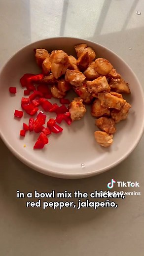 Sweet Chilli Chicken Wrap Recipe with High Protein & Low Calorie Count