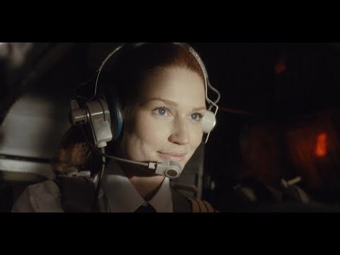 A Real Girl’s Journey To Be First Female Pilot in Western Airlines: "Breaking Glass"kvinnelige pilot