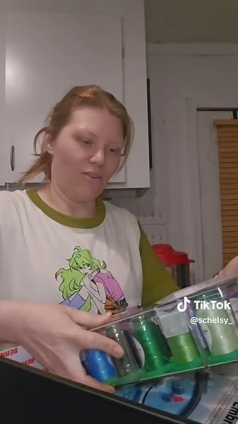 Unboxing my sweepstakes prize from @berninausa Disclaimer: I have very limited knowledge about embroidery and embroidery machines as you'll see in the video 🤓 Thank you Bernina for this prize! #berninausa #berninasewingmachine #embroidery #unboxing #sewist