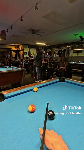 Mastering Billiards: Crushing It at 8-Ball Pool!