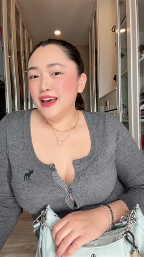 KARENCITTA CORLEONE on Instagram: "WHAT’S INSIDE MY BAG?! 💼🩵 PRODUCTS MENTIONED: • @lululemon City Essentials Mini Shoulder Bag 1L • City Essentials Nano Shoulder Bag • Everywhere Belt Bag Nano • Lululemon Never Lost Keychain • @barefacedphofficial Tinted Sunscreen https://ecosale.info/8Pt4oT3J • @burtsbees @burtsbeesph Moisturizing Lip Balm https://ecosale.info/GKDWpcqC • @dermaidph Aroma Oil Moisturizing Roll-on Eucalyptus https://ecosale.info/3lTZCrwI • @shepardlifegoods Botanical Sanitizer