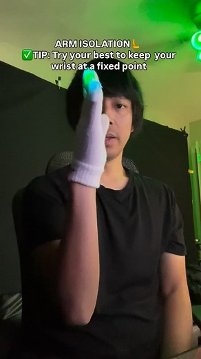 Simple isolation practice ☀️Buy the Helios microlight and use code “ALOHANATION” for 10% off at @glow_leds 📚DM for gloving classes! All skills welcomed! 🦾Also check out my Patreon, for deeper educational content! | Kevin Puppety Cablay