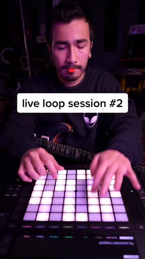 a minor vibe #guitar #livelooping #fingerdrumming #beat #hiphop #beatmaker #jamming #liveloop #music #neosoul #abletonpush #guitarsolo #fyp | Gabeflow