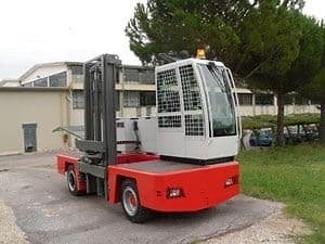 Side Loader Trucks by Baumann. See the full range and specifications.