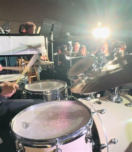 Trofeo De Bolos, Drum Solo