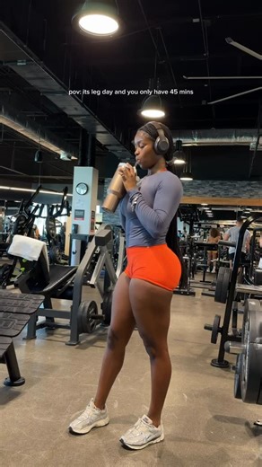 ‎VK FIT ᢉ𐭩‎ on Instagram: "no excuses 🤭🤍… I changed my leg day split to something quick & yet so effective. I’ve learned over the yrs 3-4 excersises are enoughhh!! ♡ workout details: warm up/stretch (5mins) hipthrust | 3x12,10, 8 (go up in weight each set) sumo squats into rdl | 3x10 leg press | 3x 12,10, 8 (go up in weight each set) sliding reverse lunges | 3x10 each leg top & bottom from @dfyne.official of course ♡ #explorepage #reels #reelsinstagram #gymgirls #dfyne"